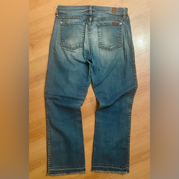7 For All Mankind cropped denim - Picture 2 of 4